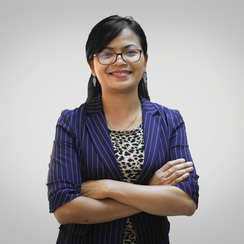 លោកស្រី បឿង ឆក