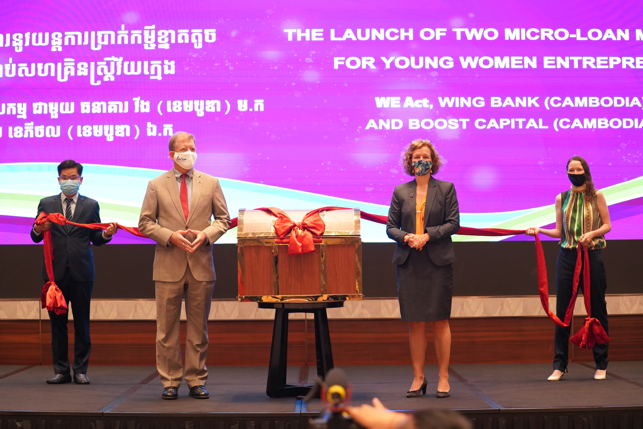 USAID, Wing Bank, and Boost Capital launch the Micro-loan Mechanisms.